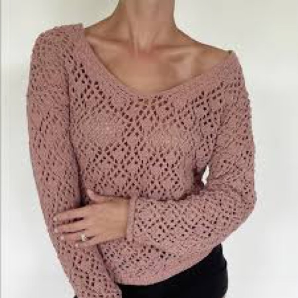 Artelier Nicole Miller/ Crochet Sweater size small